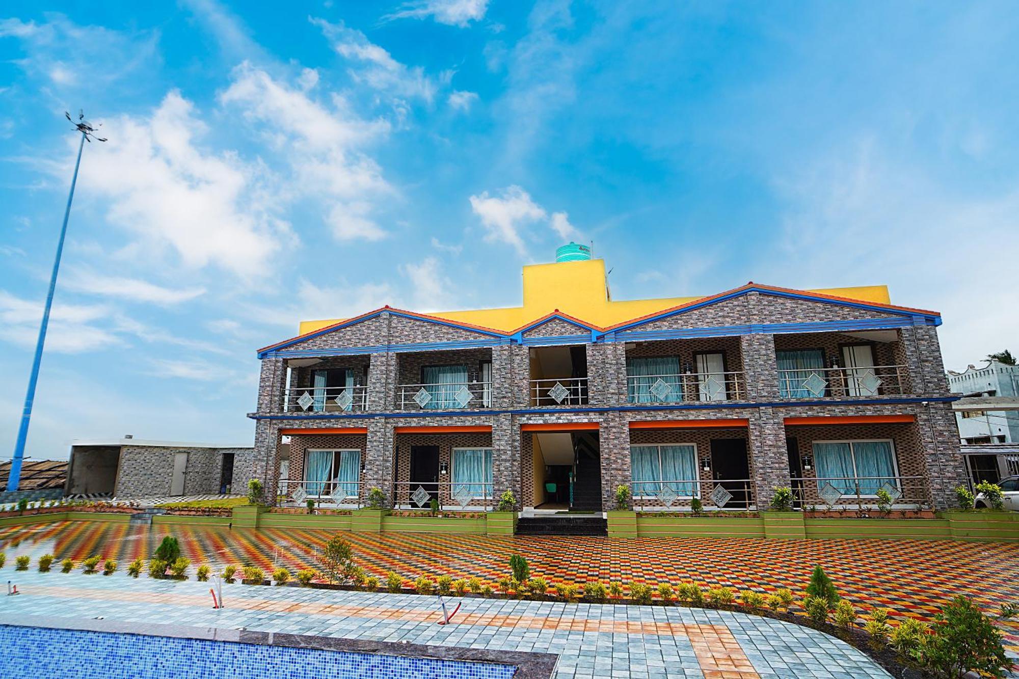 Goa Beach Resort On Beach Mandarmani Exterior foto