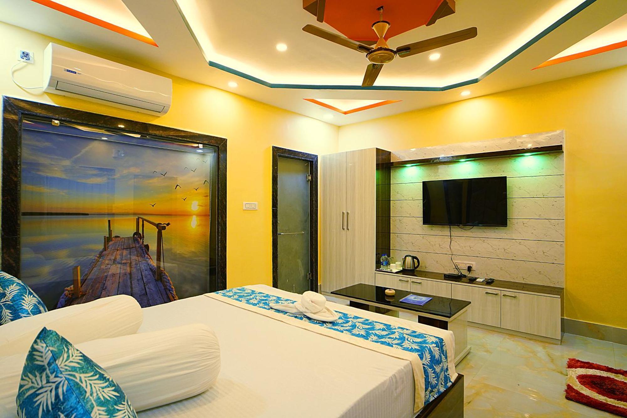 Goa Beach Resort On Beach Mandarmani Exterior foto