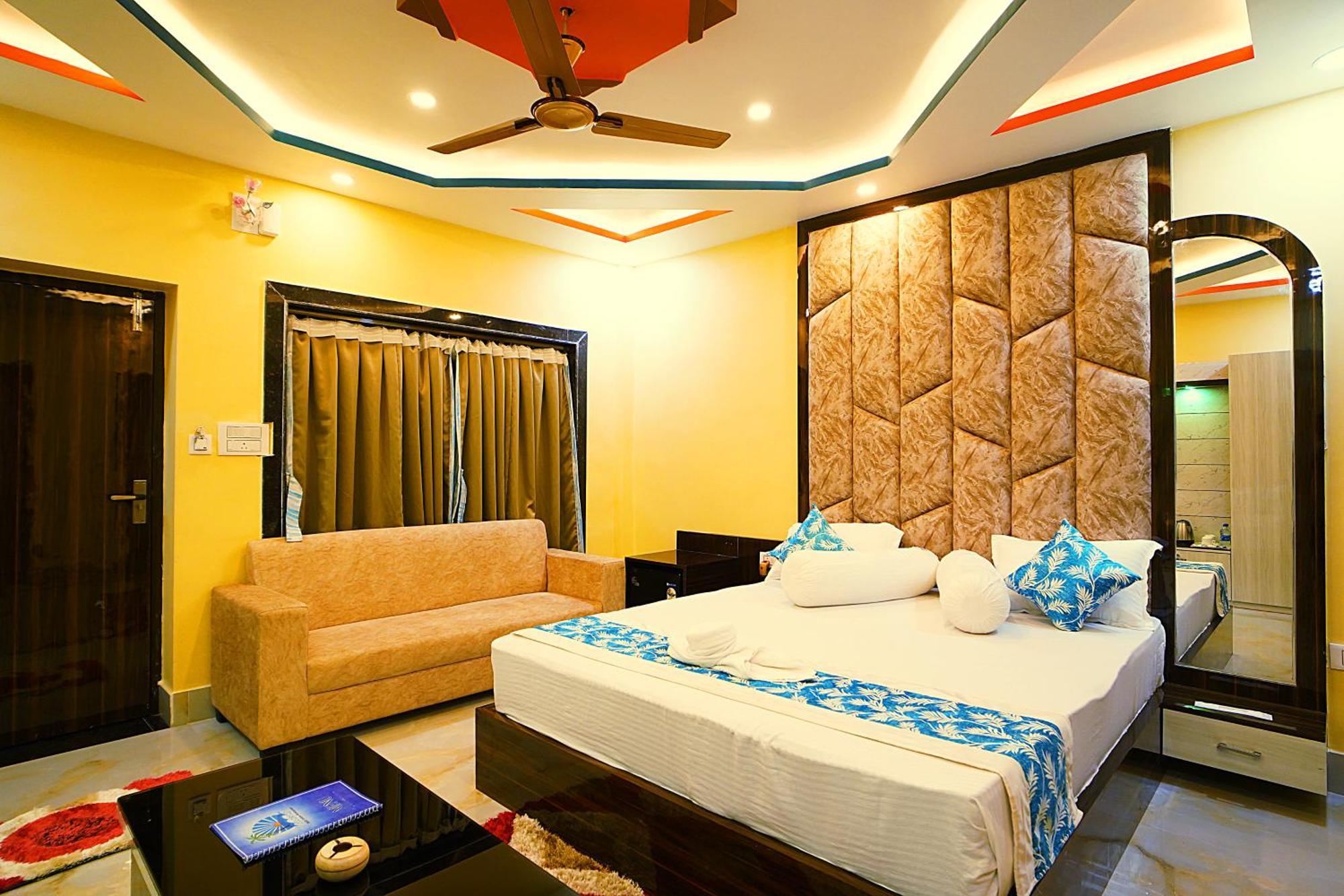 Goa Beach Resort On Beach Mandarmani Exterior foto